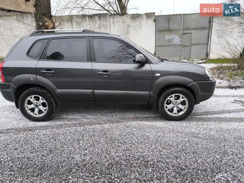 Hyundai Tucson