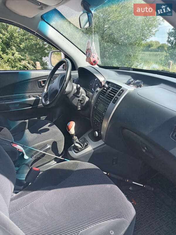 Позашляховик / Кросовер Hyundai Tucson 2010 в Ірпені фото 6 Позашляховик / Кросовер Hyundai Tucson 2010 в Ірпені