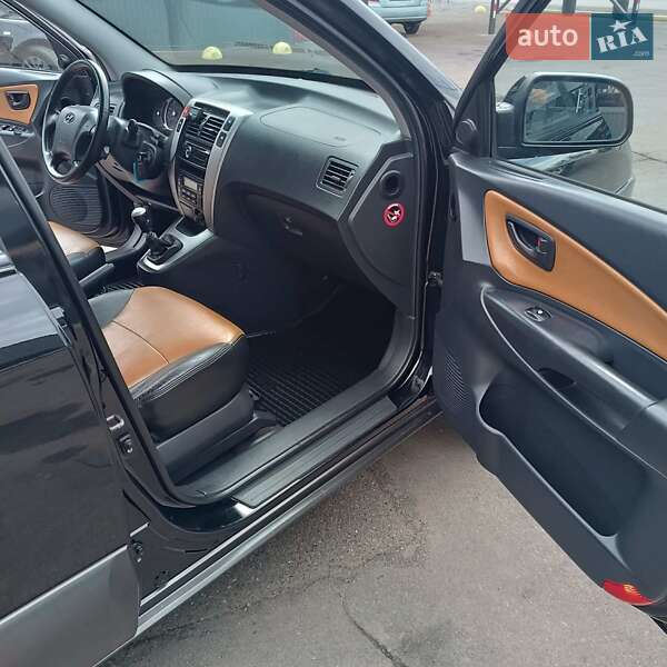 Позашляховик / Кросовер Hyundai Tucson 2007 в Харкові