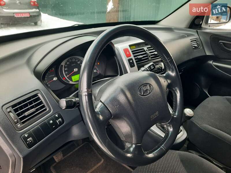 Позашляховик / Кросовер Hyundai Tucson 2006 в Полтаві