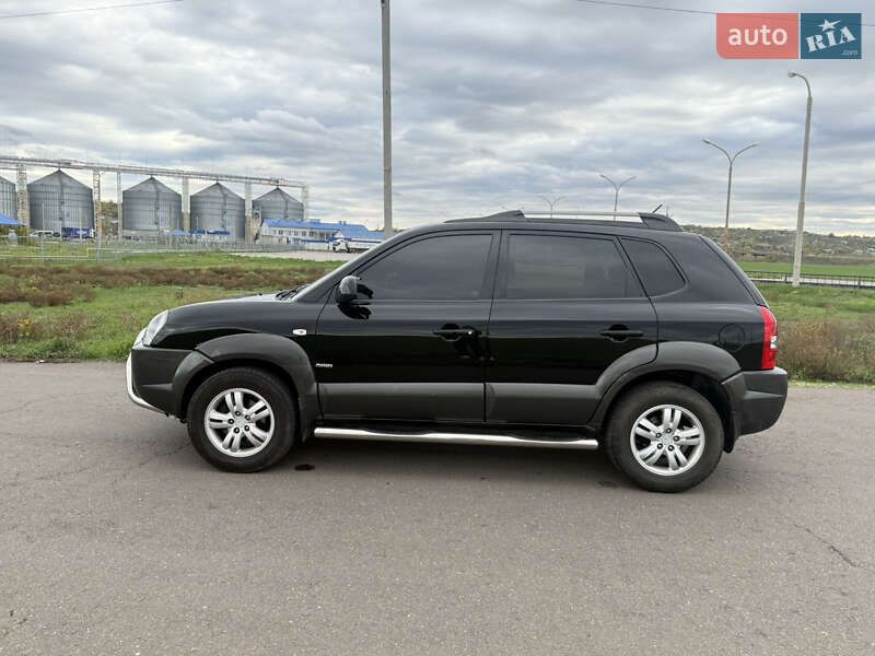 Позашляховик / Кросовер Hyundai Tucson 2008 в Вознесенську фото 6 Позашляховик / Кросовер Hyundai Tucson 2008 в Вознесенську