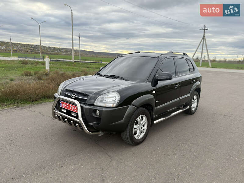 Позашляховик / Кросовер Hyundai Tucson 2008 в Вознесенську фото 16 Позашляховик / Кросовер Hyundai Tucson 2008 в Вознесенську