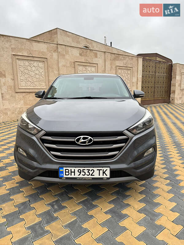 Внедорожник / Кроссовер Hyundai Tucson 2016 в Одессе