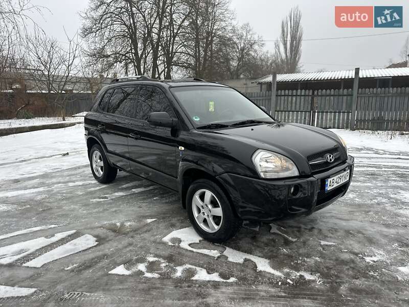Внедорожник / Кроссовер Hyundai Tucson 2007 в Гнивани