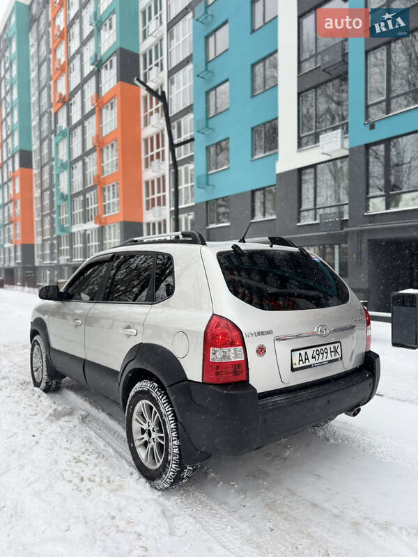 Внедорожник / Кроссовер Hyundai Tucson 2007 в Чернигове