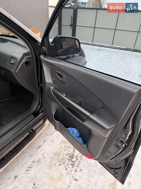 Внедорожник / Кроссовер Hyundai Tucson 2008 в Сокале