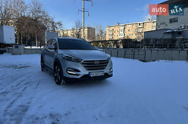Позашляховик / Кросовер Hyundai Tucson 2016 в Харкові