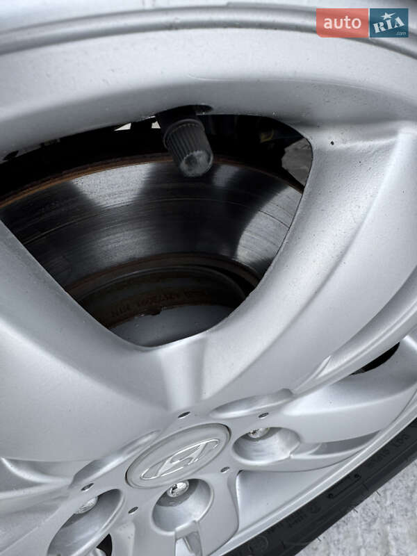 Позашляховик / Кросовер Hyundai Tucson 2009 в Слобожанському фото 29 Позашляховик / Кросовер Hyundai Tucson 2009 в Слобожанському