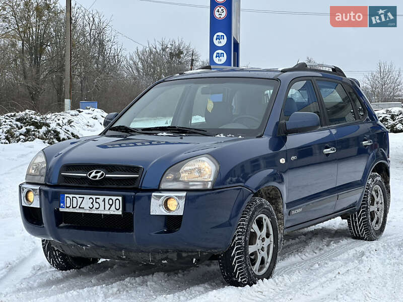 Внедорожник / Кроссовер Hyundai Tucson 2007 в Шпикове