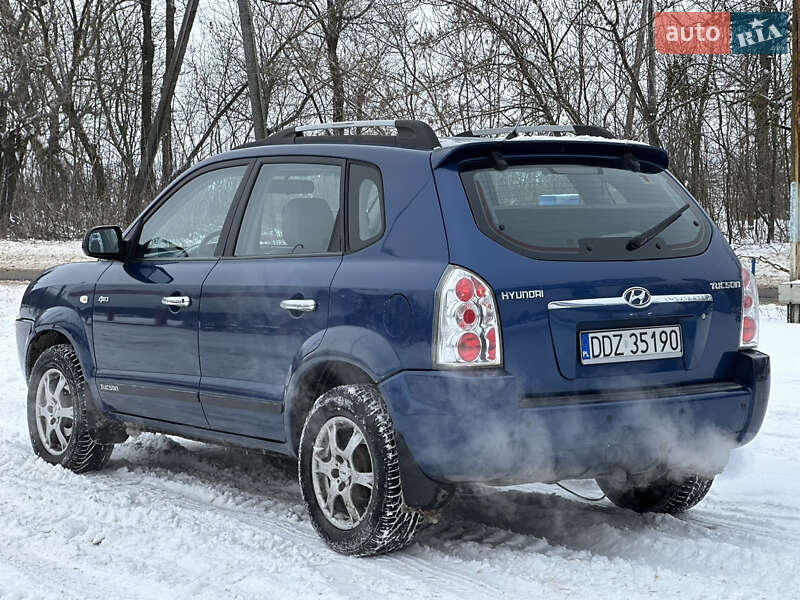 Внедорожник / Кроссовер Hyundai Tucson 2007 в Шпикове