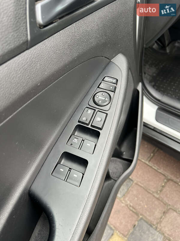 Внедорожник / Кроссовер Hyundai Tucson 2018 в Львове фото 52 Внедорожник / Кроссовер Hyundai Tucson 2018 в Львове