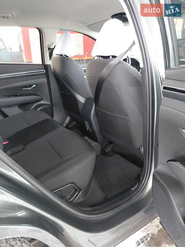 Hyundai Tucson 2023 VIN TMAJB81DDNJ396634 фото оголошення 4 з 42