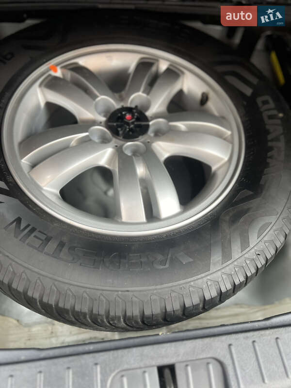 Внедорожник / Кроссовер Hyundai Tucson 2006 в Днепре фото 14 Внедорожник / Кроссовер Hyundai Tucson 2006 в Днепре