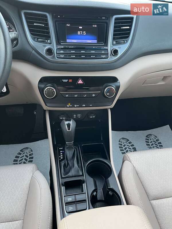 Внедорожник / Кроссовер Hyundai Tucson 2016 в Львове