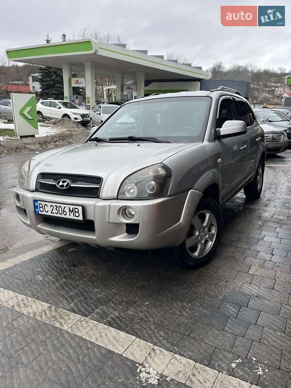Внедорожник / Кроссовер Hyundai Tucson 2006 в Львове фото 4 Внедорожник / Кроссовер Hyundai Tucson 2006 в Львове