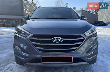 Внедорожник / Кроссовер Hyundai Tucson 2015 в Киеве