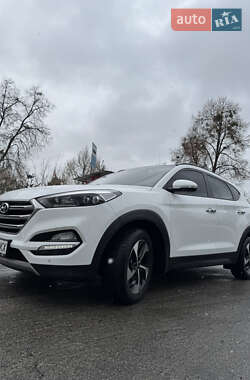 Внедорожник / Кроссовер Hyundai Tucson 2017 в Киеве