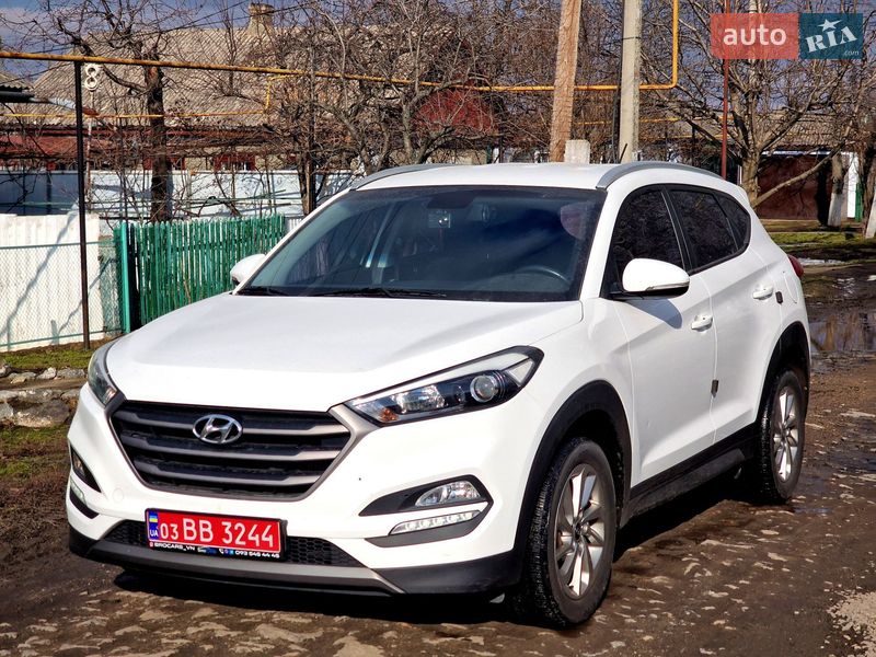 Внедорожник / Кроссовер Hyundai Tucson 2016 в Подольске фото 21 Внедорожник / Кроссовер Hyundai Tucson 2016 в Подольске