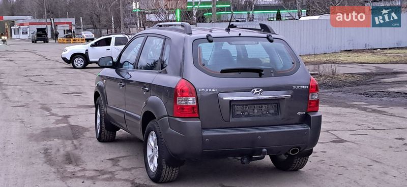 Внедорожник / Кроссовер Hyundai Tucson 2008 в Желтых Водах фото 6 Внедорожник / Кроссовер Hyundai Tucson 2008 в Желтых Водах