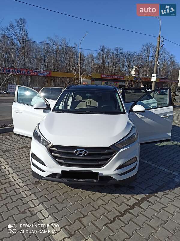 Внедорожник / Кроссовер Hyundai Tucson 2016 в Тернополе