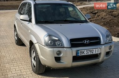 Позашляховик / Кросовер Hyundai Tucson 2005 в Рівному