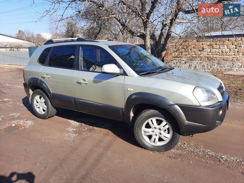 Внедорожник / Кроссовер Hyundai Tucson 2006 в Полтаве