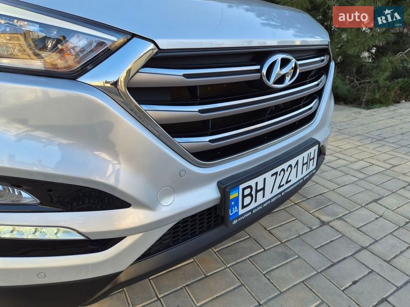 Внедорожник / Кроссовер Hyundai Tucson 2016 в Одессе