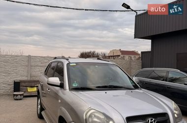 Внедорожник / Кроссовер Hyundai Tucson 2004 в Раздельной