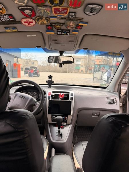 Внедорожник / Кроссовер Hyundai Tucson 2004 в Раздельной