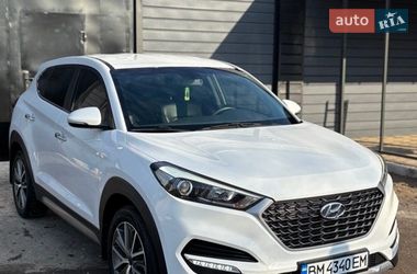 Внедорожник / Кроссовер Hyundai Tucson 2017 в Новгород-Северском