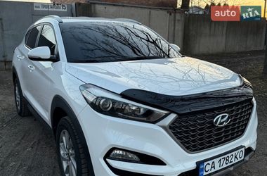 Позашляховик / Кросовер Hyundai Tucson 2016 в Умані