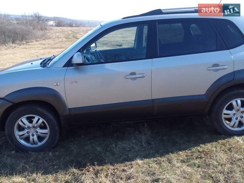 Внедорожник / Кроссовер Hyundai Tucson 2007 в Харькове