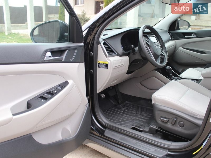 Внедорожник / Кроссовер Hyundai Tucson 2016 в Львове