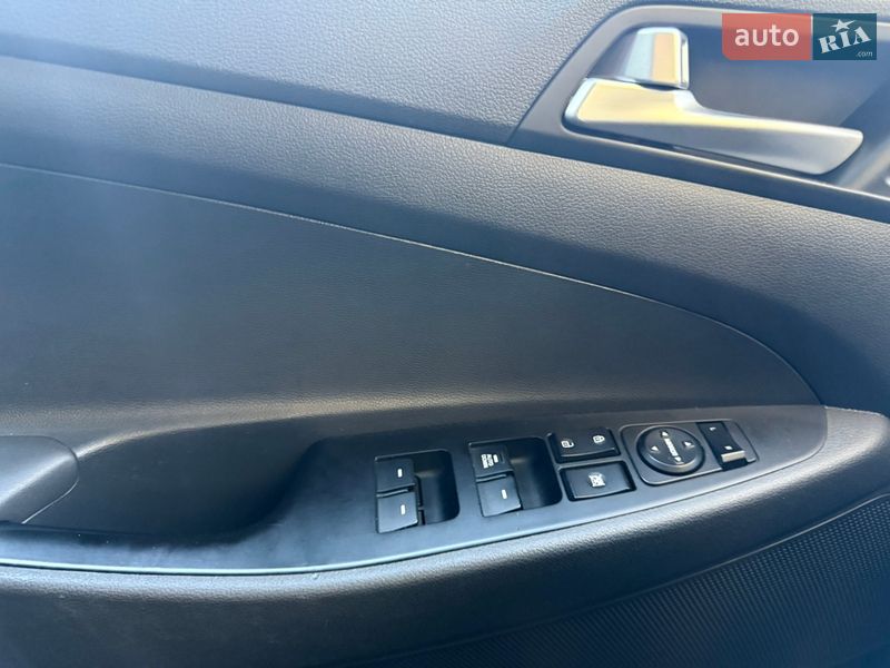 Внедорожник / Кроссовер Hyundai Tucson 2018 в Киеве фото 23 Внедорожник / Кроссовер Hyundai Tucson 2018 в Киеве