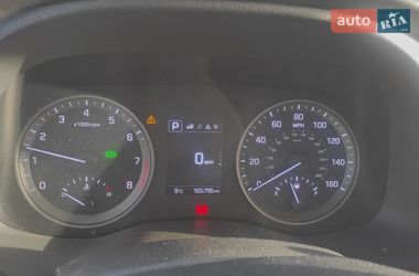 Внедорожник / Кроссовер Hyundai Tucson 2015 в Киеве