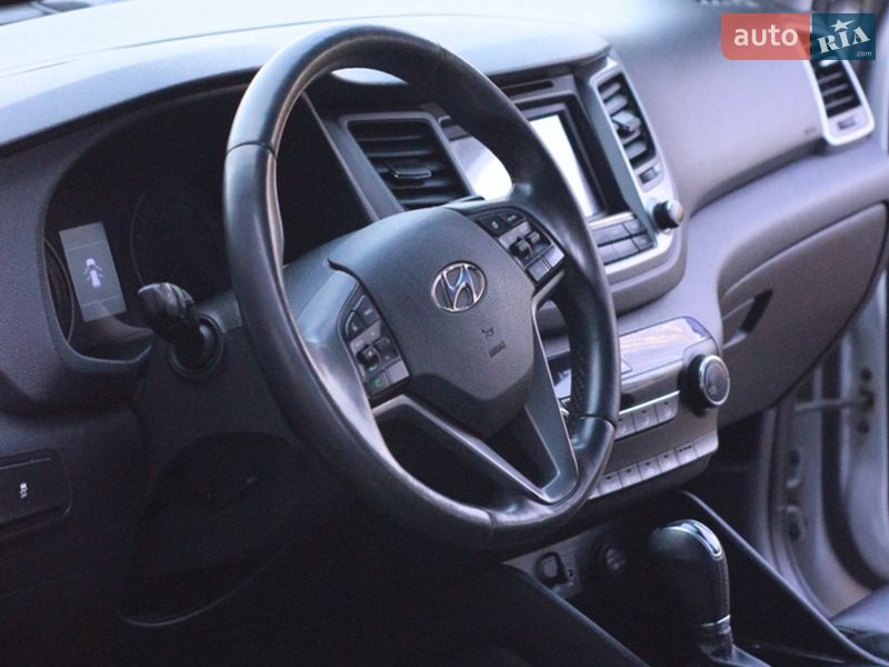 Внедорожник / Кроссовер Hyundai Tucson 2016 в Киеве