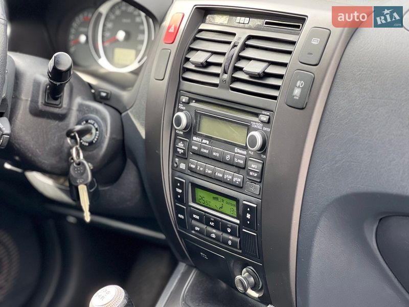 Внедорожник / Кроссовер Hyundai Tucson 2009 в Староконстантинове