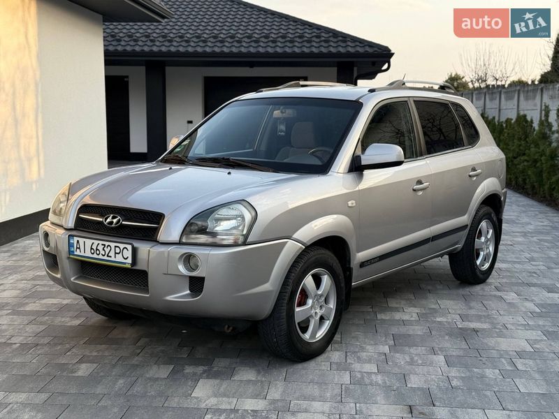 Внедорожник / Кроссовер Hyundai Tucson 2004 в Ровно