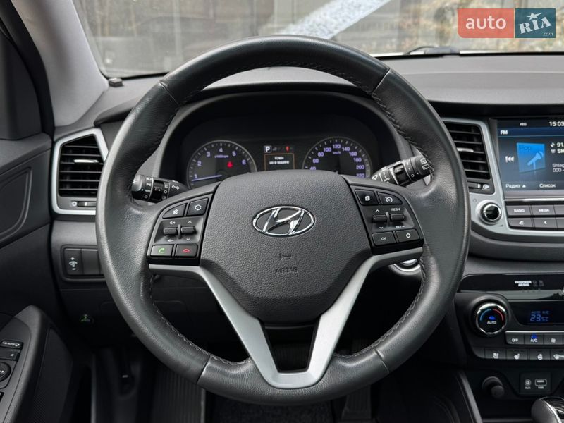 Позашляховик / Кросовер Hyundai Tucson 2017 в Одесі