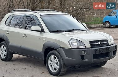 Позашляховик / Кросовер Hyundai Tucson 2009 в П'ятихатках
