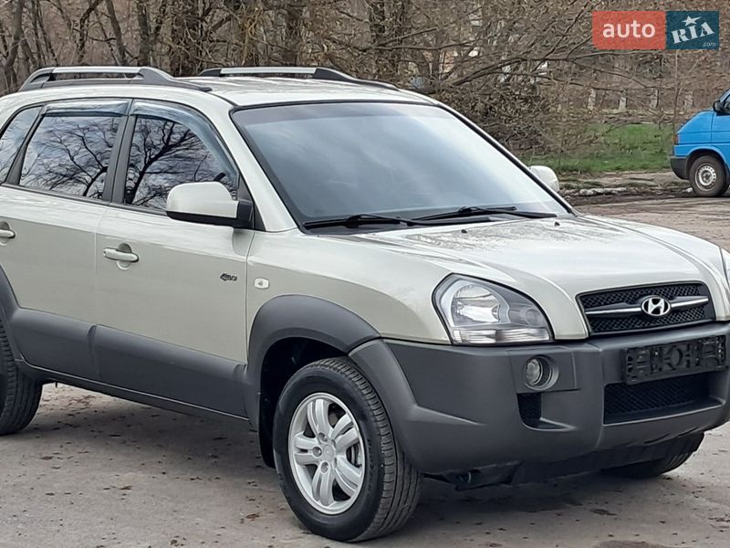 Внедорожник / Кроссовер Hyundai Tucson 2009 в Пятихатках