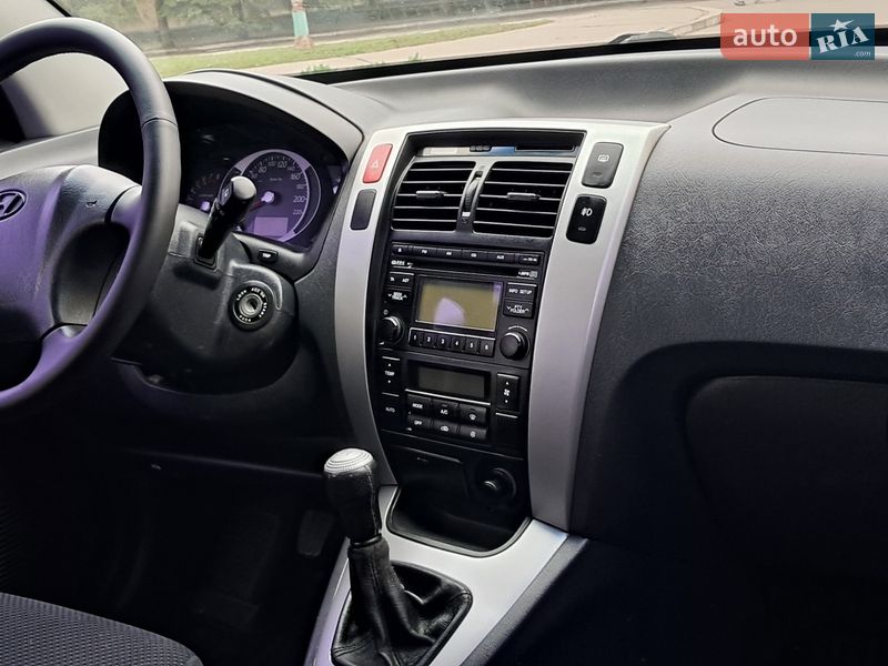 Внедорожник / Кроссовер Hyundai Tucson 2009 в Пятихатках