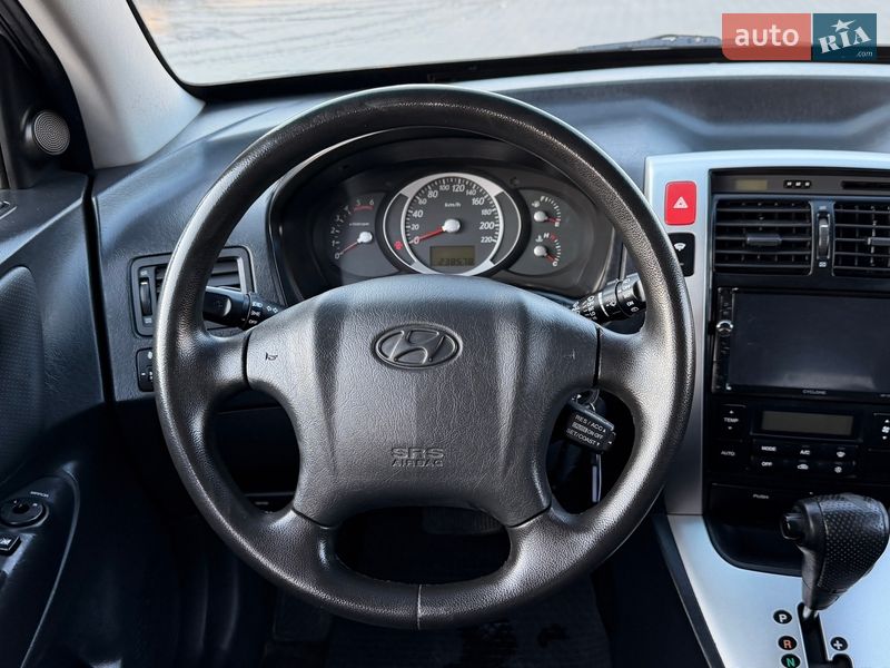 Внедорожник / Кроссовер Hyundai Tucson 2008 в Зборове