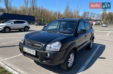 Позашляховик / Кросовер Hyundai Tucson 2008 в Києві