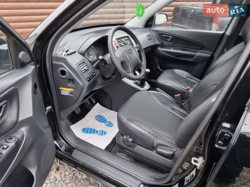 Внедорожник / Кроссовер Hyundai Tucson 2008 в Ровно