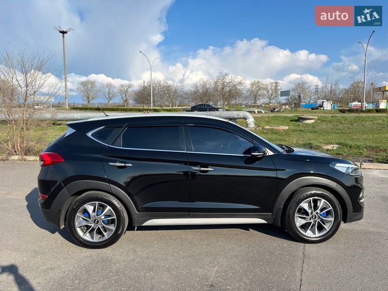 Внедорожник / Кроссовер Hyundai Tucson 2018 в Южноукраинске