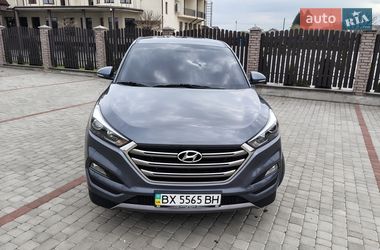 Внедорожник / Кроссовер Hyundai Tucson 2016 в Староконстантинове