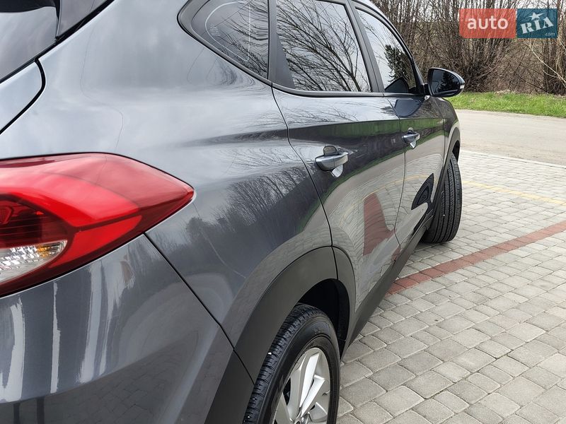 Позашляховик / Кросовер Hyundai Tucson 2016 в Старокостянтинові