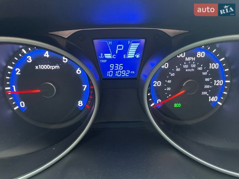 Внедорожник / Кроссовер Hyundai Tucson 2012 в Харькове