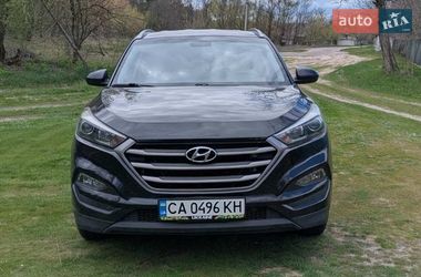 Внедорожник / Кроссовер Hyundai Tucson 2016 в Черкассах